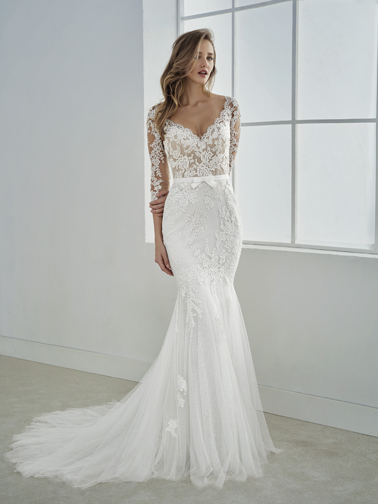 Fe Robe de Mariée Sirène White one Collection 2022