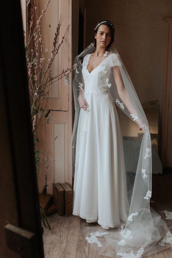 Robe de Mariée JENNA Pour un Oui By Cymbeline- Boutique Paris