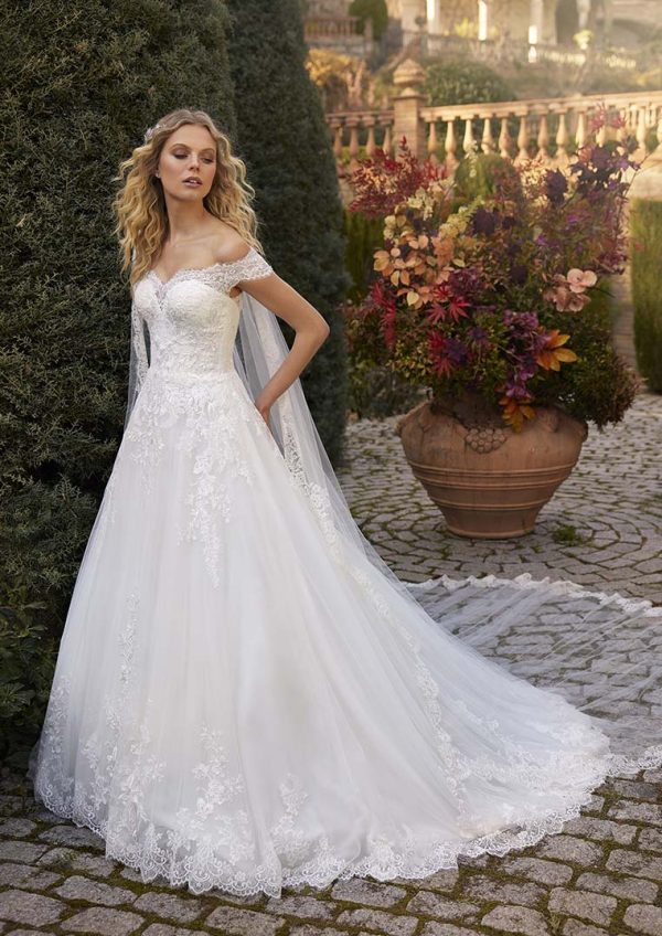 VANCE wedding dress La Sposa Collection 2022| Boutique Paris