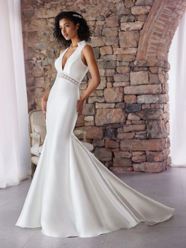 OFA wedding dress White One Collection 2022 | Boutique Paris