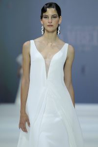 ROMANCE Cymbeline wedding dress collection2023: Paris Boutique