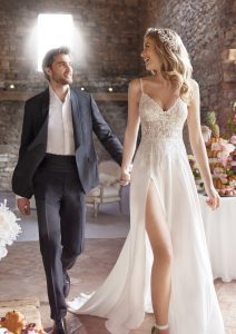 ISHK wedding dress White One Collection 2023 | Boutique Paris
