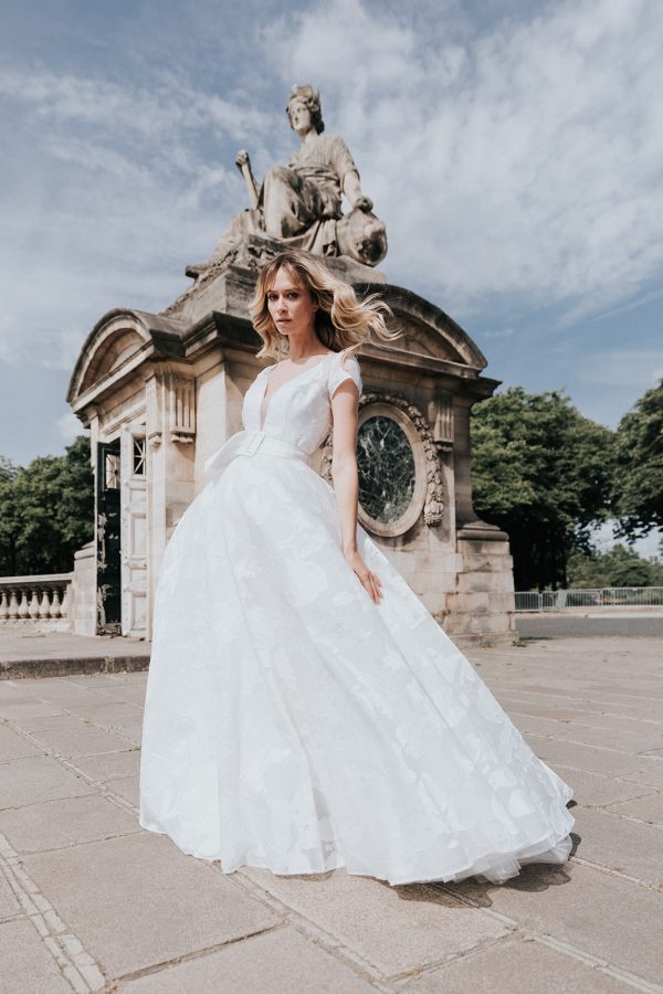 Robe de Mariée RAFFINEE Cymbeline Collection 2023: Boutique Paris