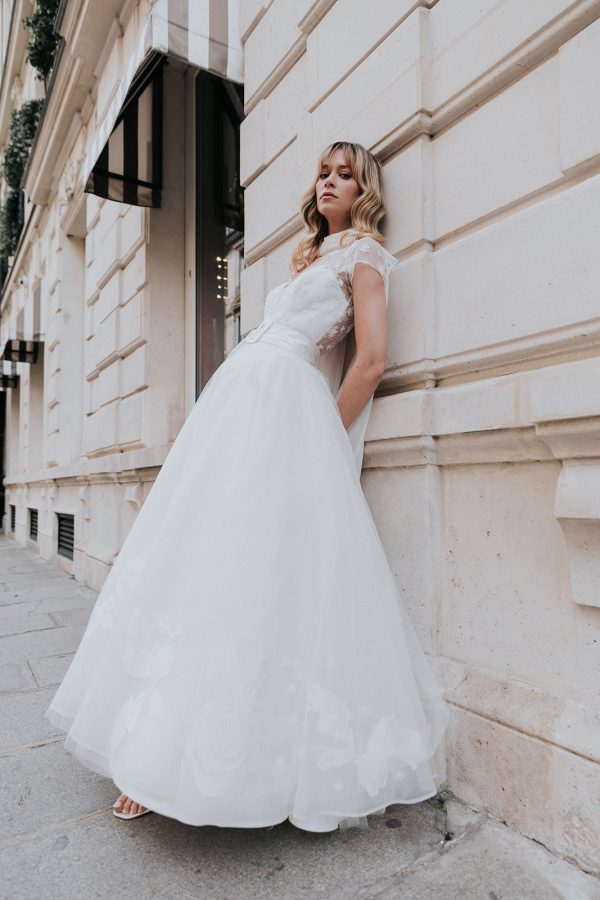 REALITE Cymbeline wedding dress collection2023: Paris Boutique