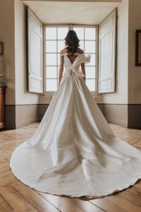 REPONCE Cymbeline wedding dress collection2023: Paris Boutique