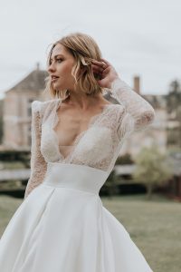 REVELATION Cymbeline wedding dress collection2023: Paris Boutique