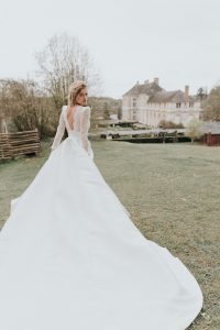 REVELATION Cymbeline wedding dress collection2023: Paris Boutique
