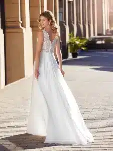 DAZZLING wedding dress White One Collection 2023 | Boutique Paris
