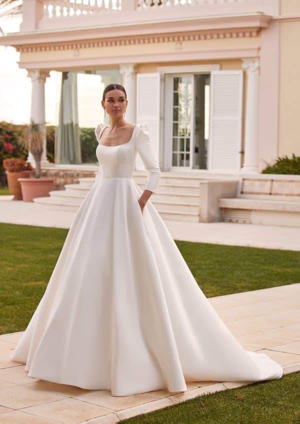 BERTHA wedding dress San Patrick Collection 2024| Boutique Paris