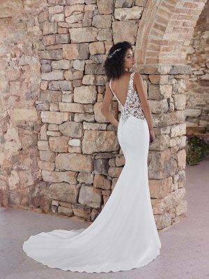 Robe de Mariée HAK White One Collection 2024| boutique Paris