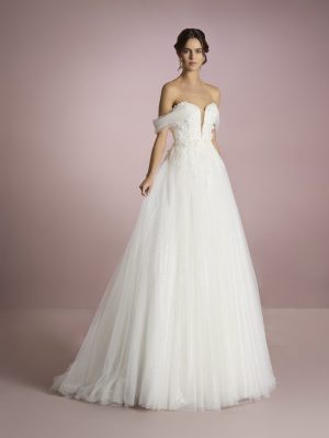 Robe de Mariée ISA White One Collection 2025| Boutique Paris