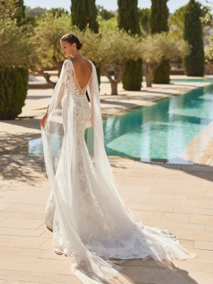 SELMA wedding dress Adriana Alier Collection 2026 | Boutique Paris