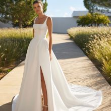 Robe de Mariée SUYIN de Adriana Alier Collection 2026 | Paris