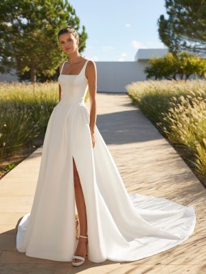 Robe de Mariée SUYIN de Adriana Alier Collection 2026 | Paris