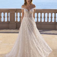 XYRIS wedding dress White One Collection 2026 | Boutique Paris XYRIS wedding dress White One Collection 2026 | Boutique Paris