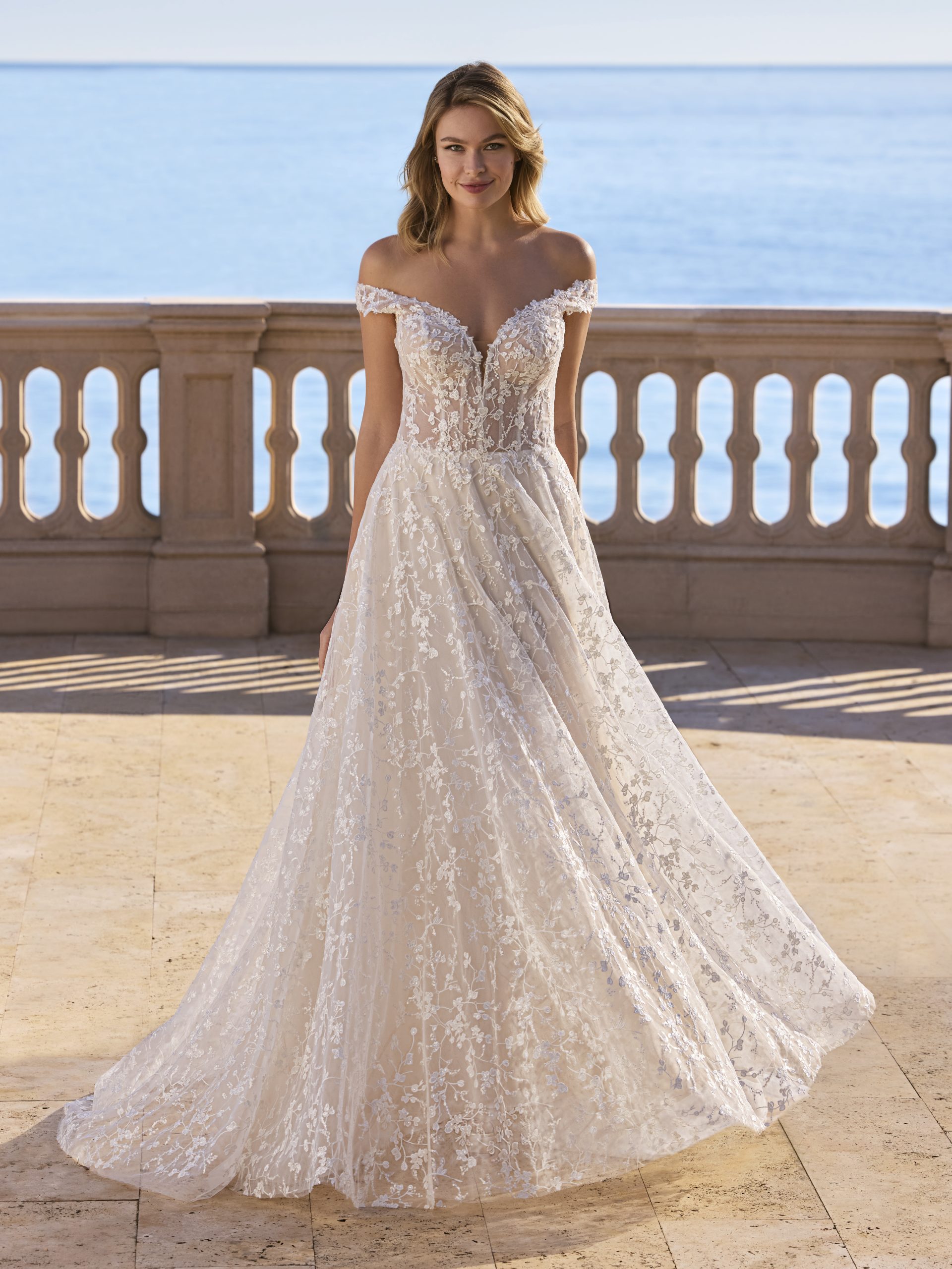 XYRIS wedding dress White One Collection 2026 | Boutique Paris XYRIS wedding dress White One Collection 2026 | Boutique Paris