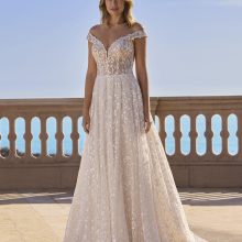 XYRIS wedding dress White One Collection 2026 | Boutique Paris XYRIS wedding dress White One Collection 2026 | Boutique Paris